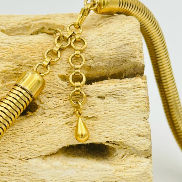 Monet Signed Snake Chain Gold Women's Necklace 14”+3” Extension - Picture 2 of 3